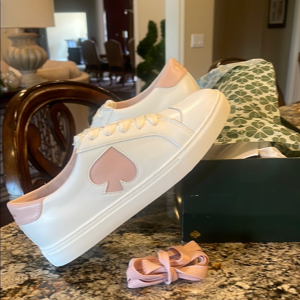 NWT Kate Spade White and Pink Heart Sneakers size 9.5
